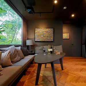  Holiday home ギャラリーホテル 「distortion ９」 Japan